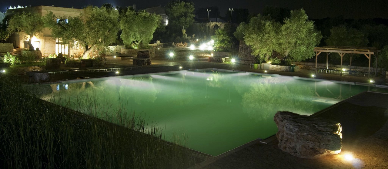 Piscine naturelle publique - Italie