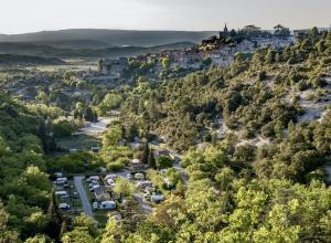 Piscine naturelle camping Vaucluse