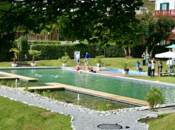 Piscine naturelle Hôtel Suisse