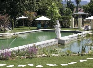 Piscine Naturelle Hôtel Jura